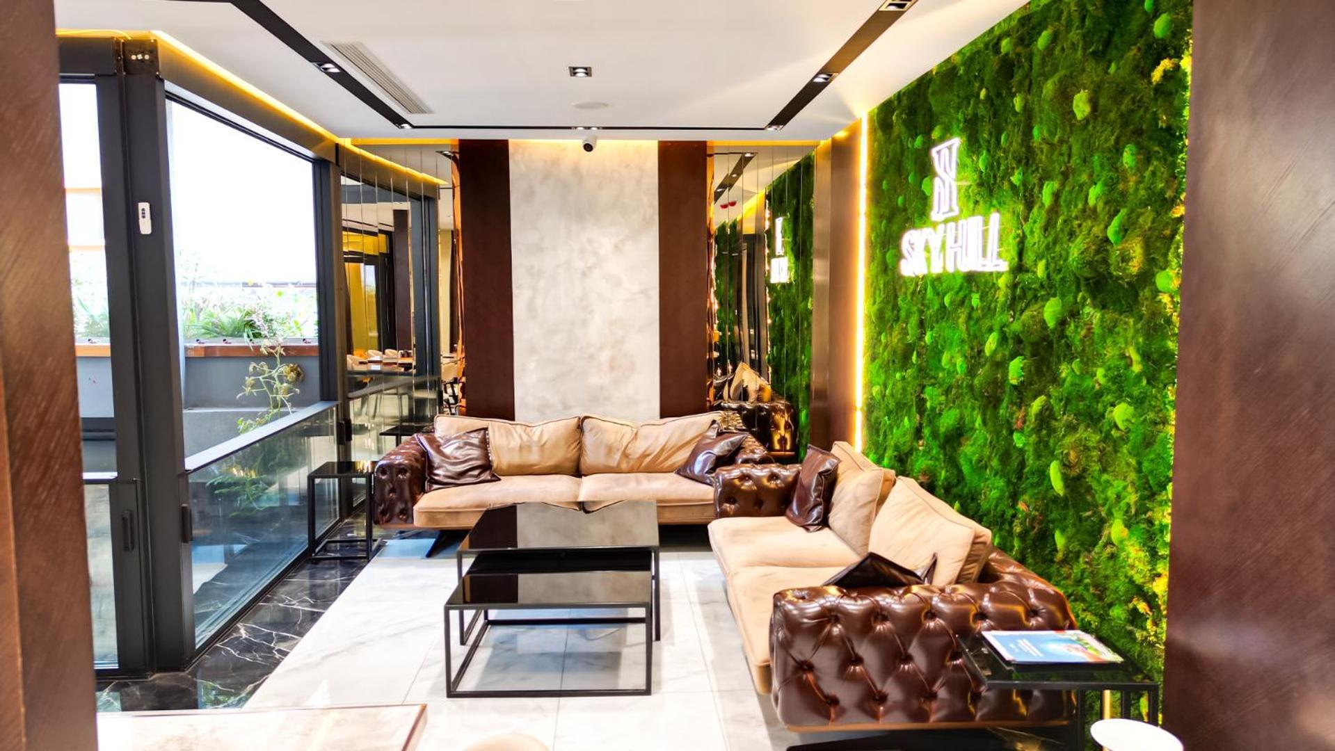 Hotel Sky Hill